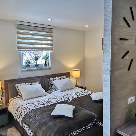 Apartamento Nis Pale